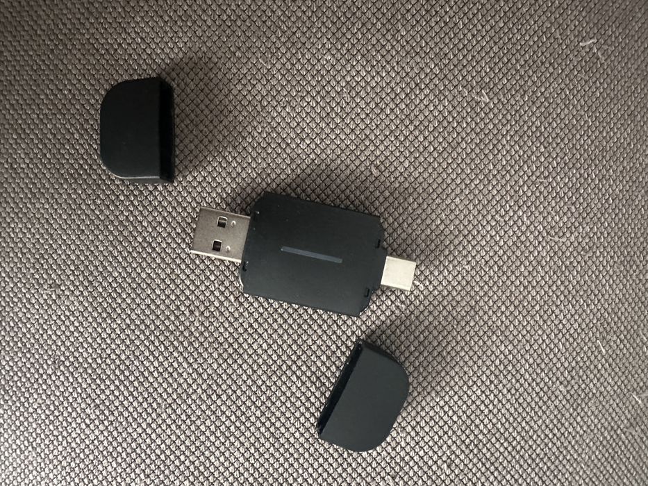 Автомобільний Carplay для андроід/apple девайсів