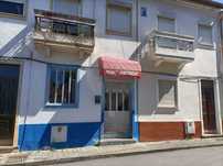Loja em São Martinho do Bispo.