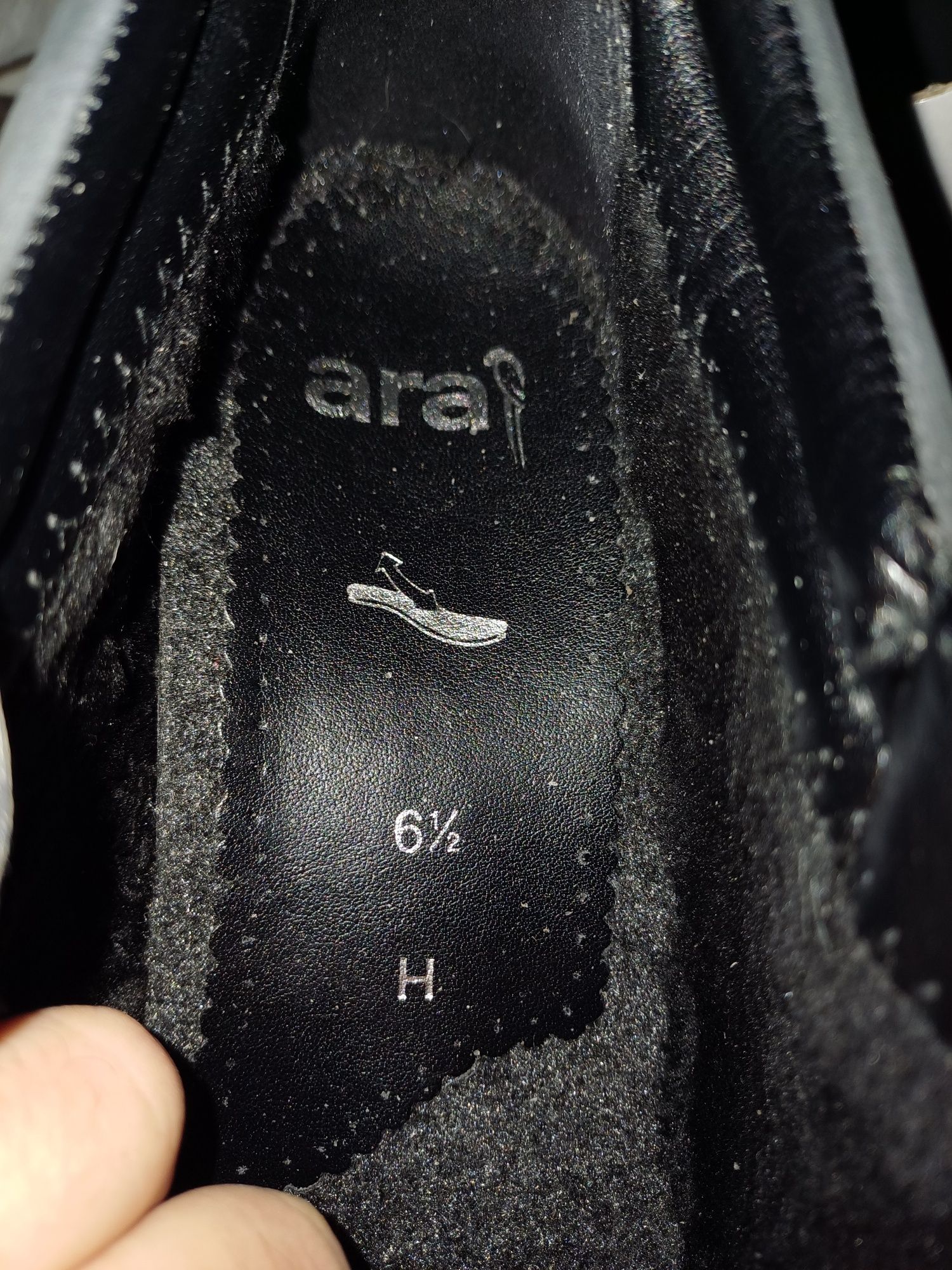 Vendo Botas novas da Ara