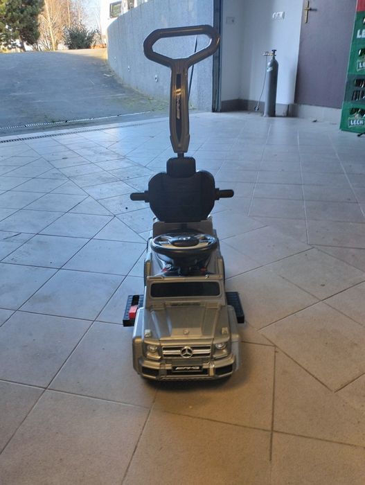 Jeździk pchacz samochód dla dzieci