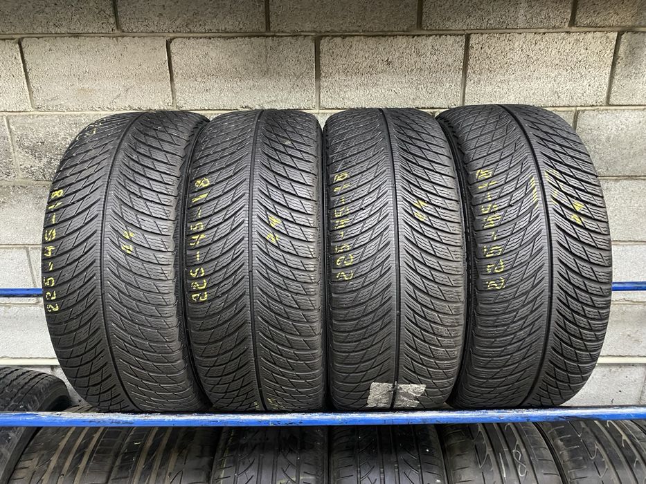 Зимові шини 225/45 R18 (95V) MICHELIN