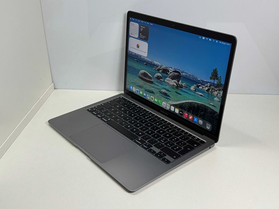 MacBook Air 13 2020 M1 85% Kondycji 8GB RAM 256GB SSD GWARANCJA