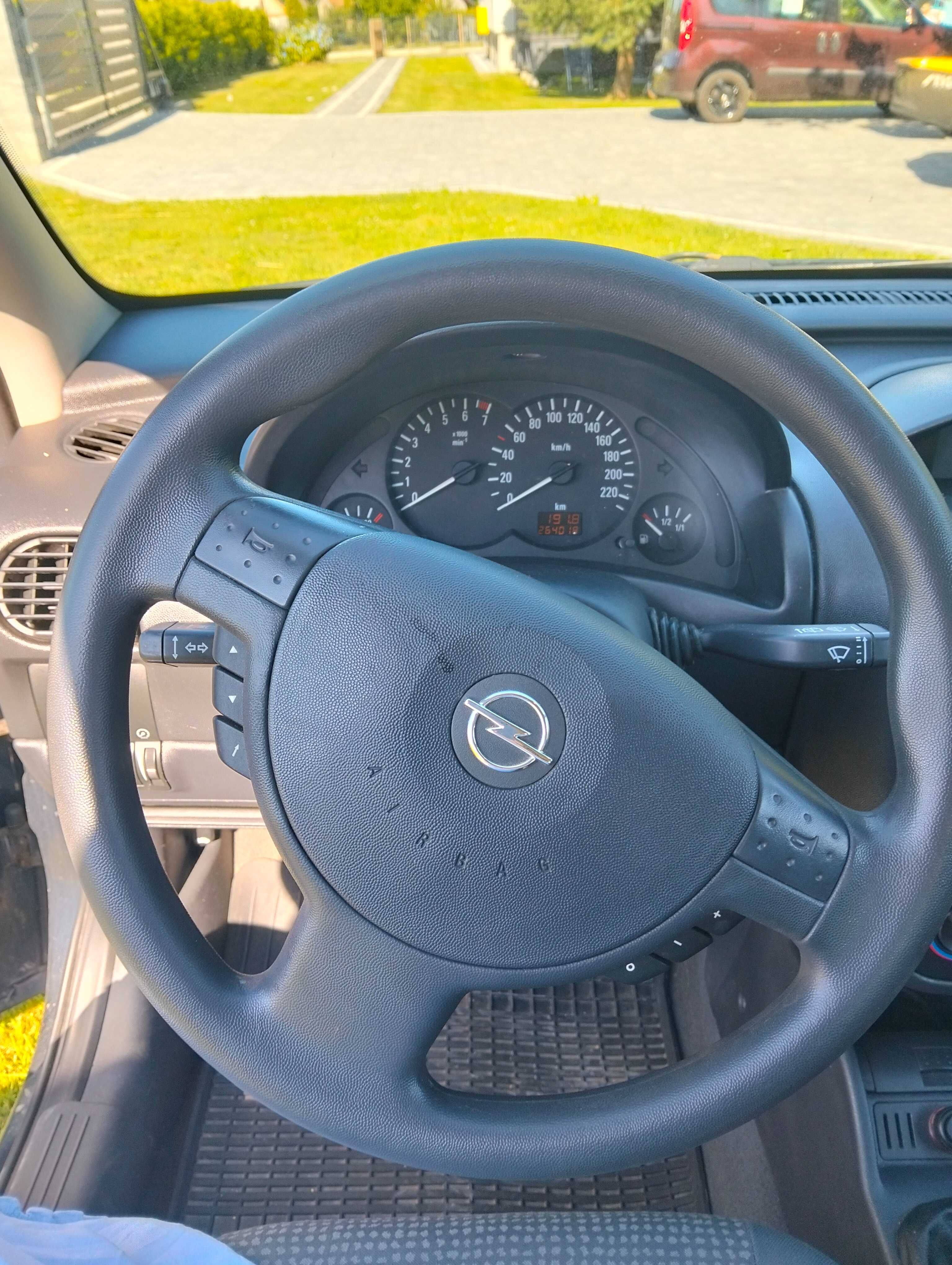 Opel Corsa C 2002 1.0