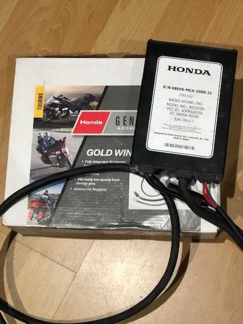 Honda GL1800 CB radio Goldwing moduł 2001-10 GL 1800 oryginał