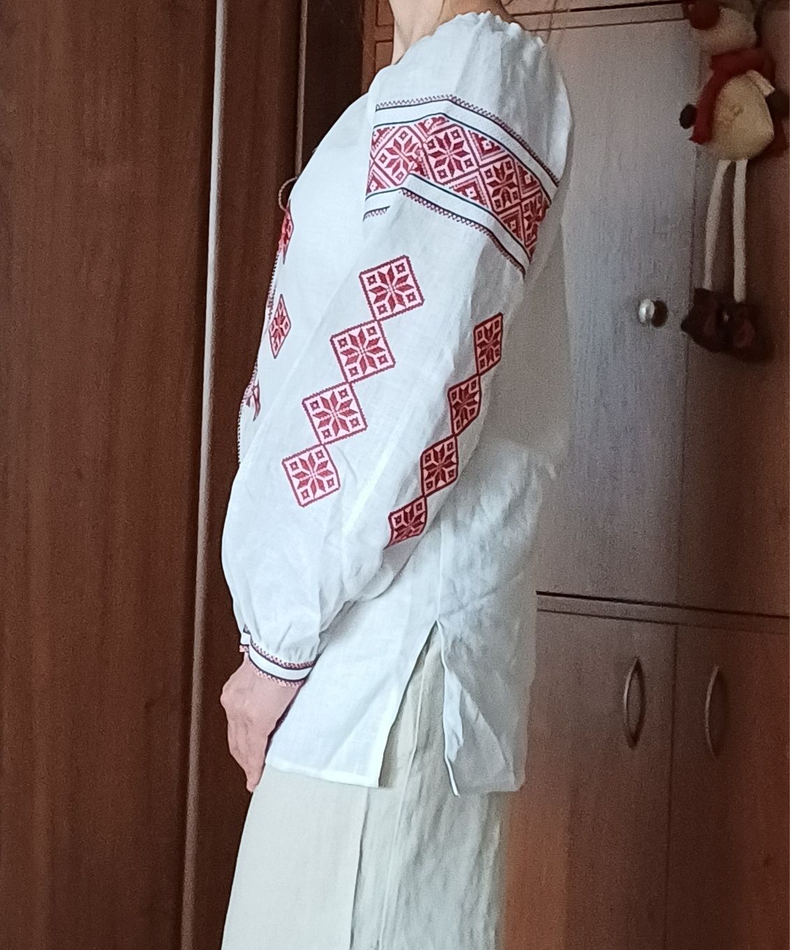 Продаю жіночу вишиванку, розм.42-44