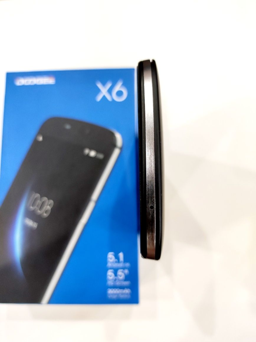 Смартфон Doogee X6