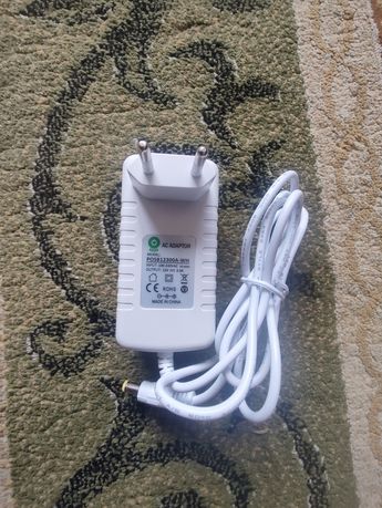 Zasilacz sieciowy 12V DC 30w 2,5A