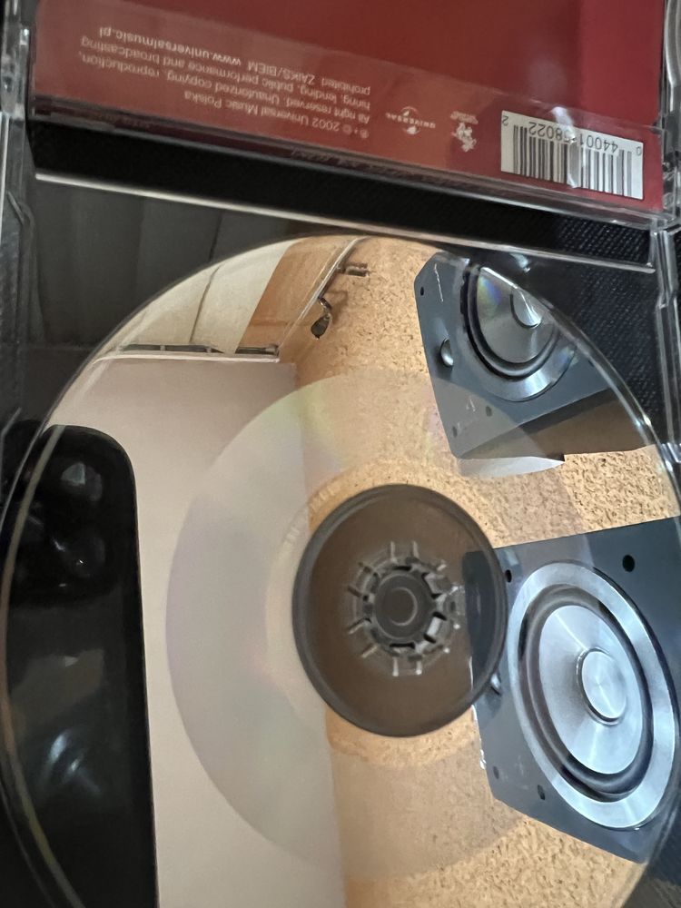 Płyta cd anna maria jopek na dłoni