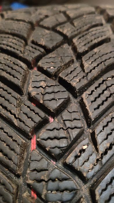 Opona Goodyear Ultragrip Performance 225/45/17