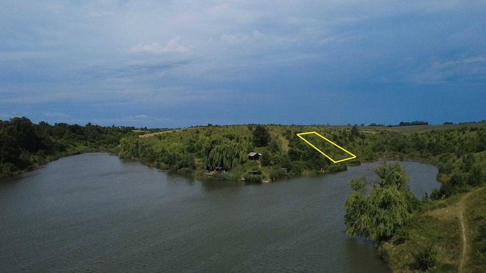 Ділянка 10.05 сотих біля озера. Біла Криниця