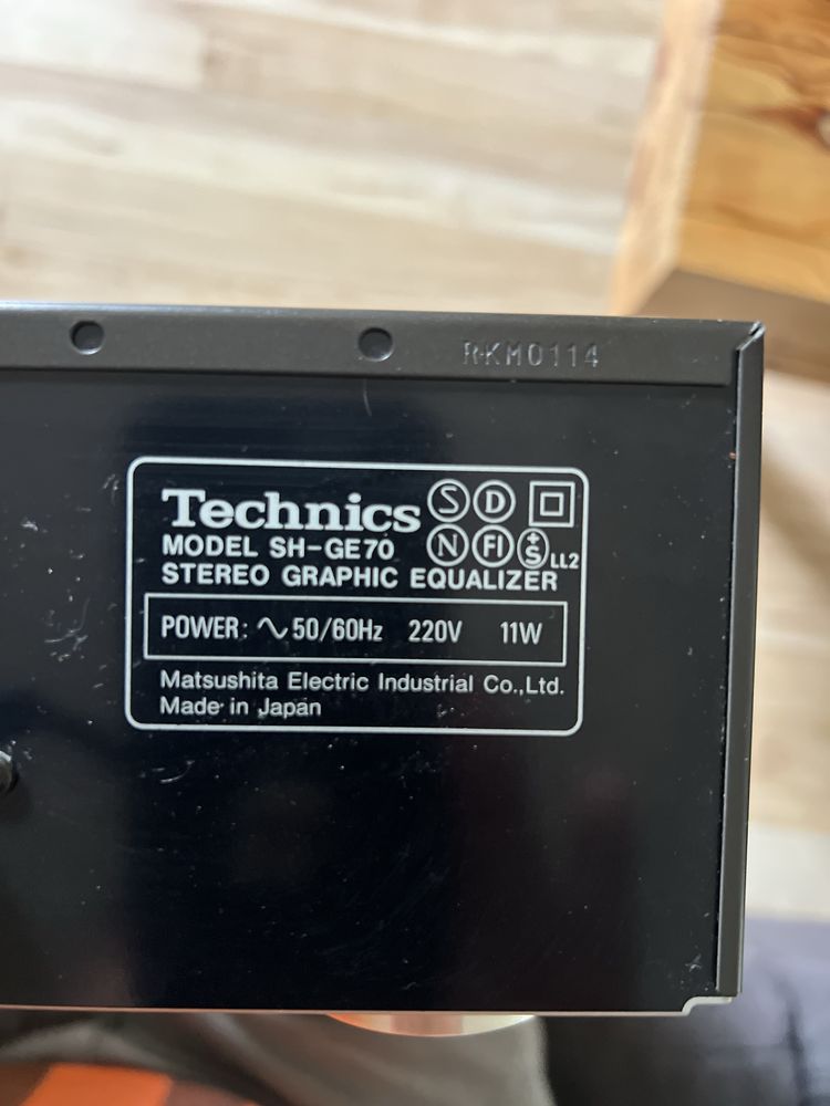 Korektor graficzny Technics SH-GE 70