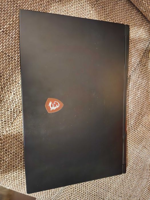 Laptop MSI gl 75