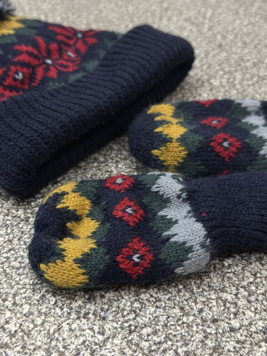 Шапка та рукавички дитячі