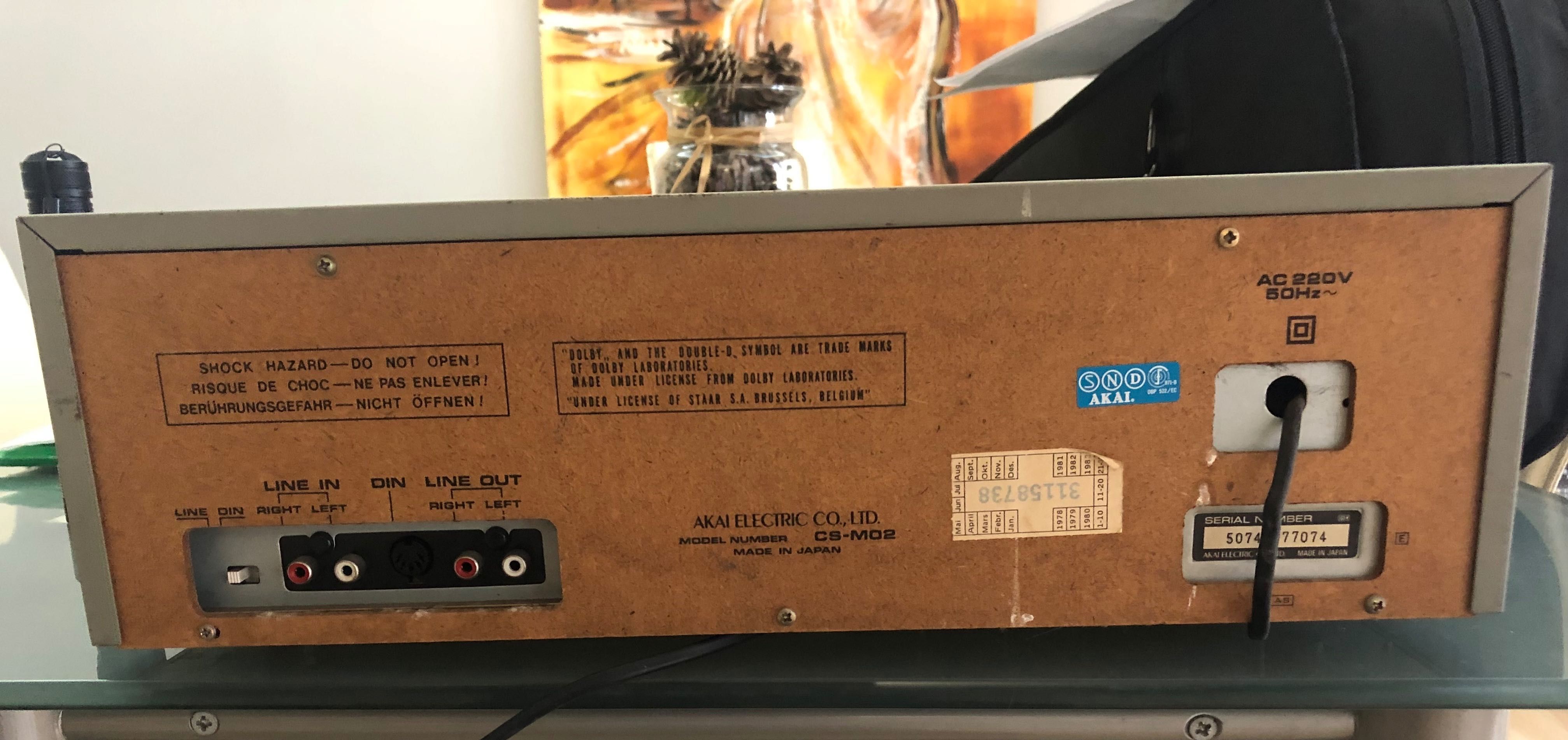 AKAI CS M02 magnetofon kasetowy