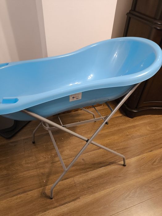 Wanienka ze stelażem KEEEPER