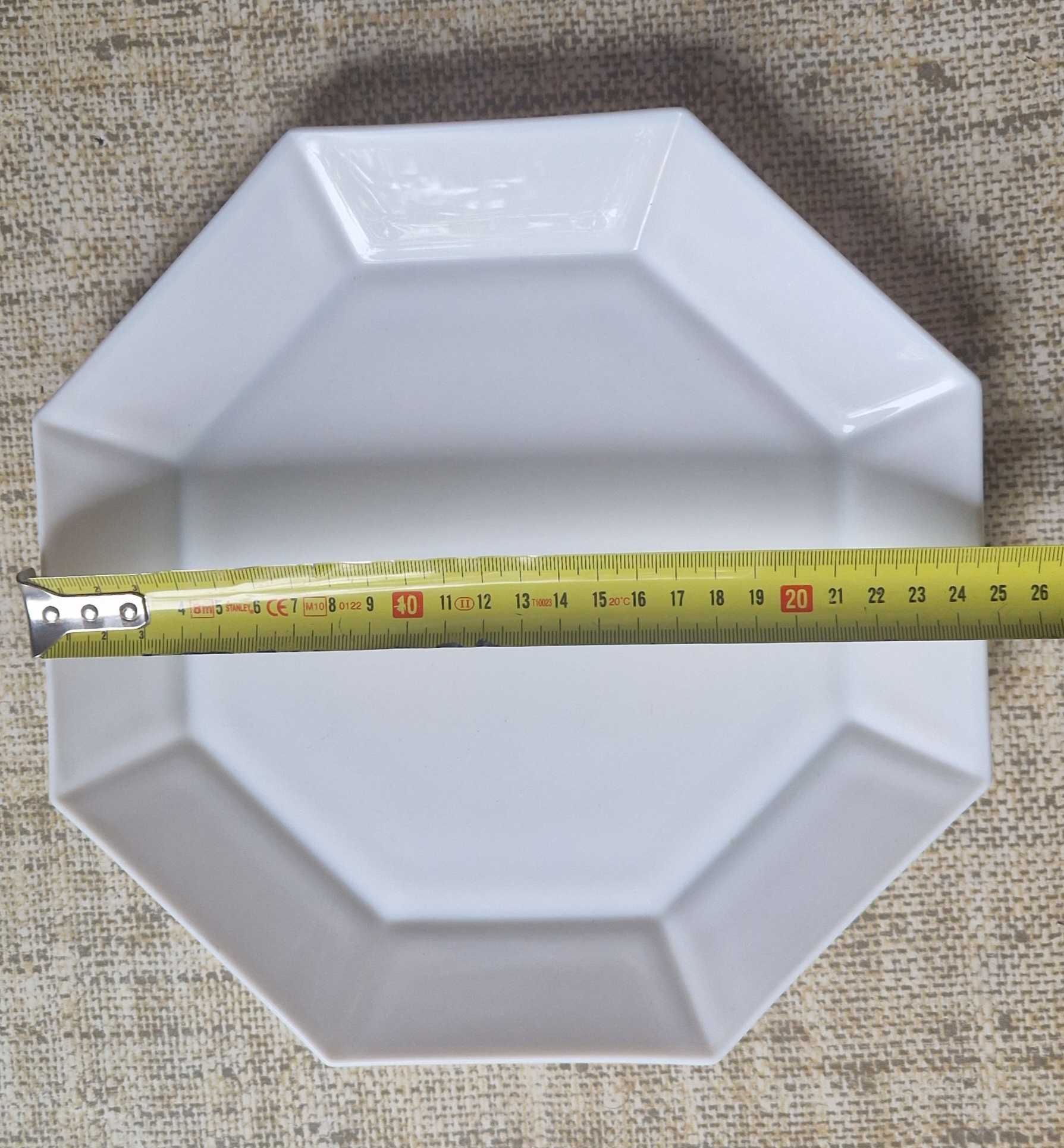 Talerz obiadowy ośmiokątny Arcoroc biały 24,5cm
