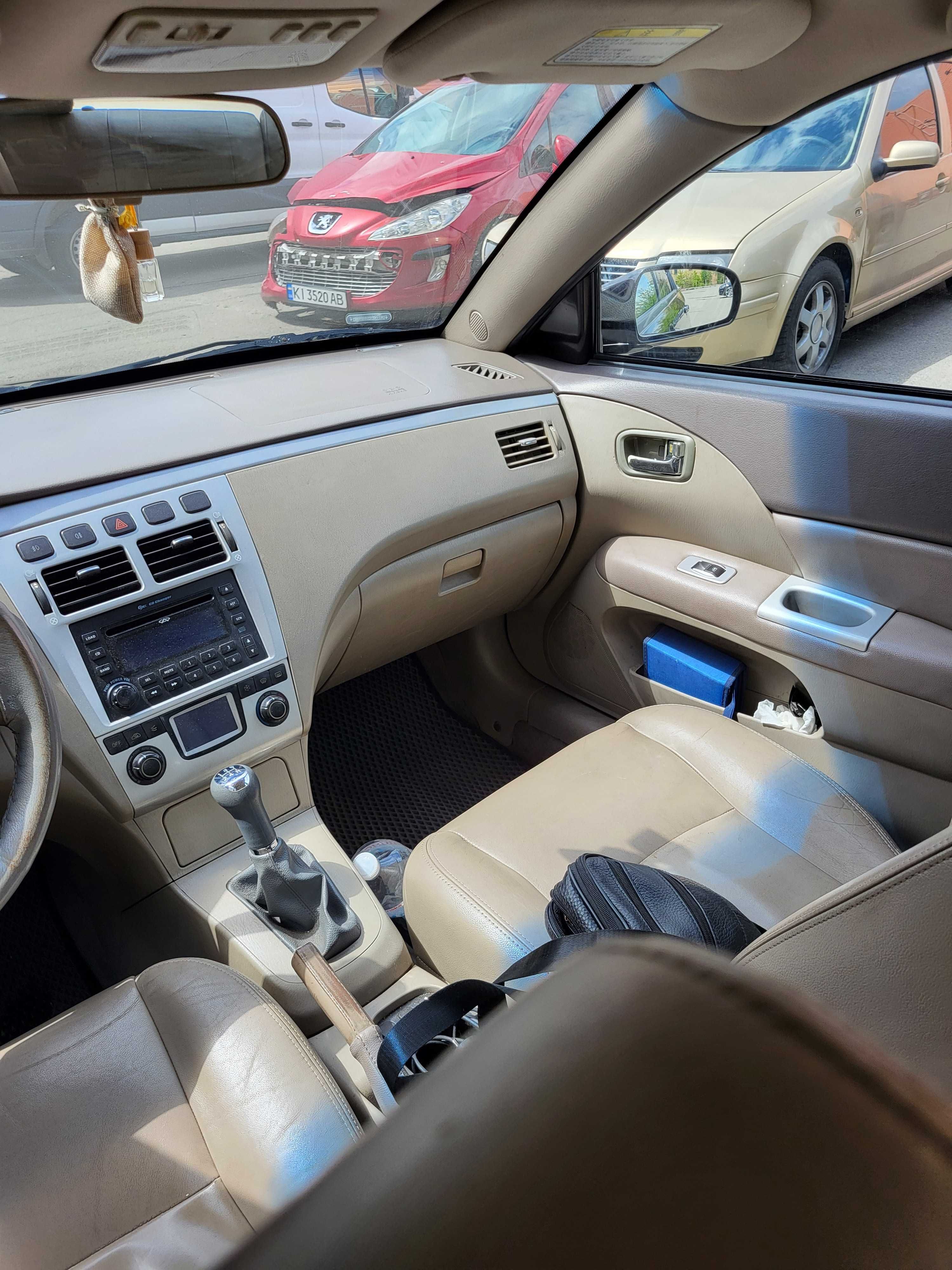 Продаеться авто Chery Elara