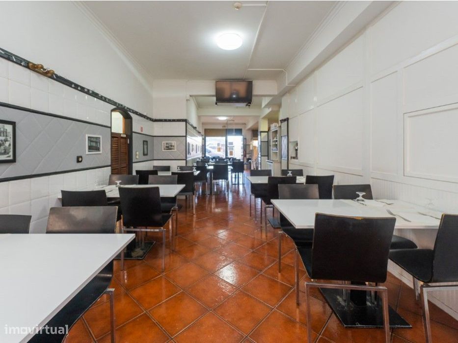 Trespasse - Churrasqueira e Restaurante em Massamá Norte