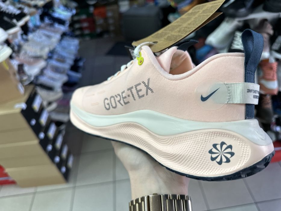 Кросівки Nike Infinity Run 04 Gore - Tex ( РОЗМІР 37,5)