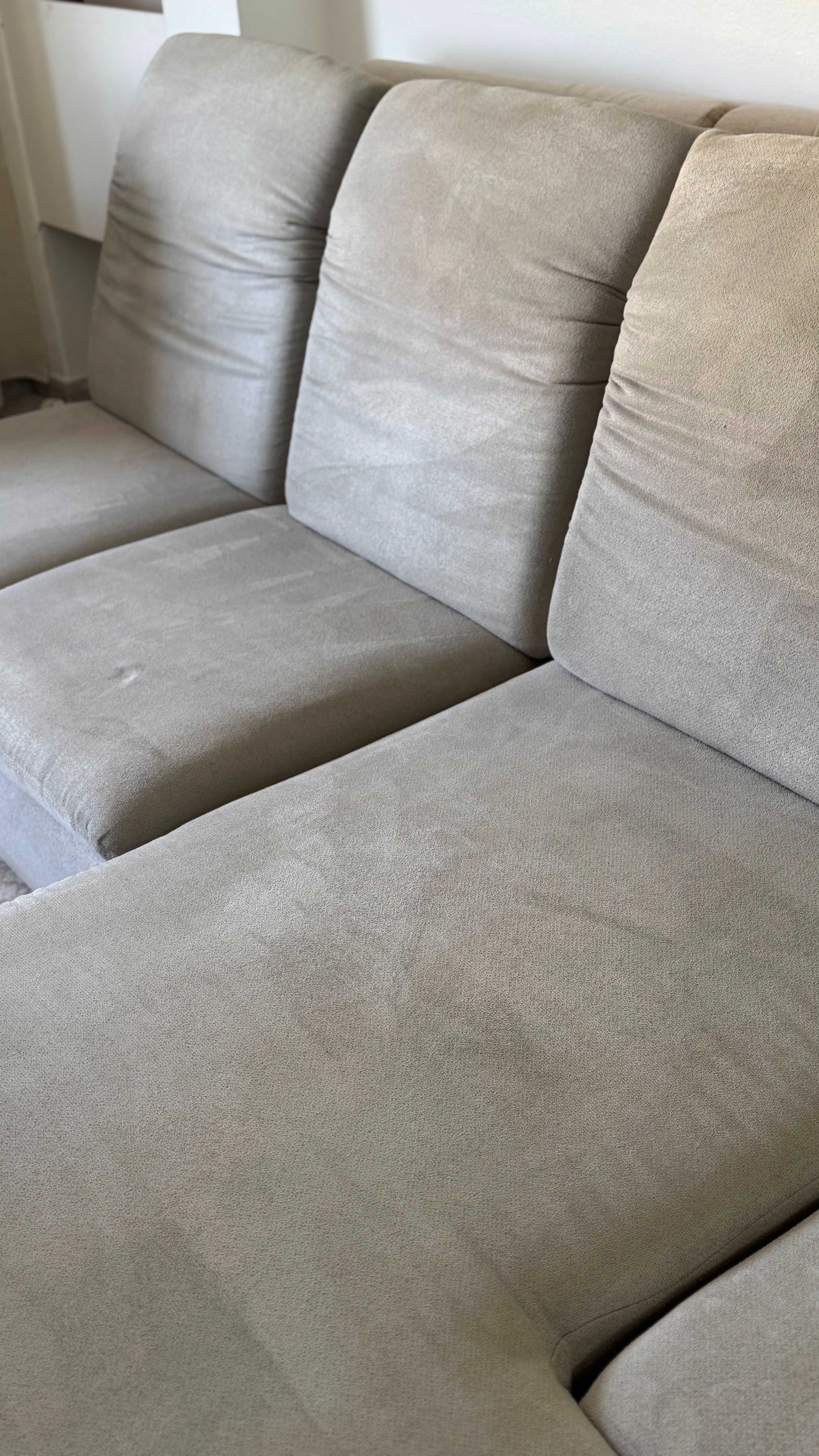 Limpeza a seco do sofa e carpetes