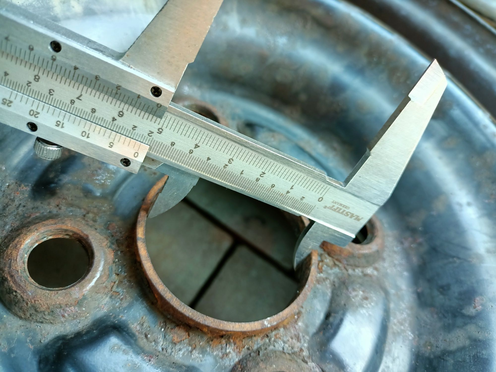 Felgi Stalowe 14 Mazda/Ford Fiesta Mondeo 4x100