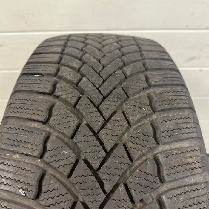 Opony Bridgestone Blizzak LM005 - 215/55/17