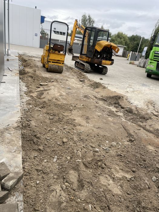 Koparka JCB 803 stan techniczhy DOBRY dżoistiki Perkins Kopie Jeździ