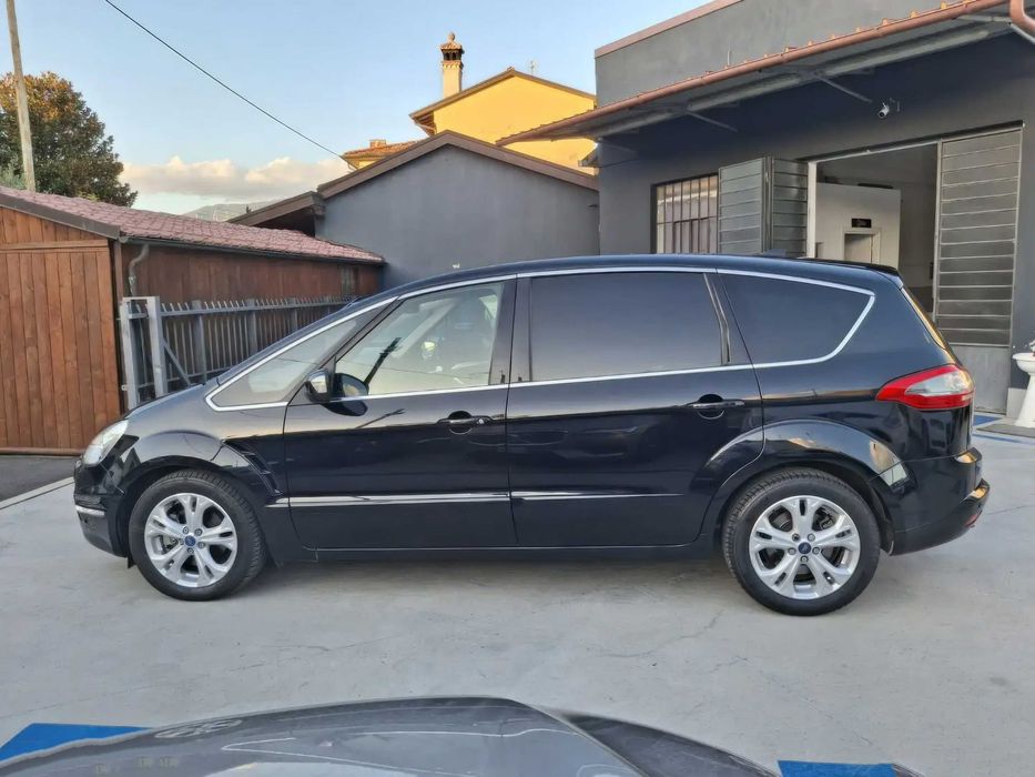 Ford S-Max      2014
