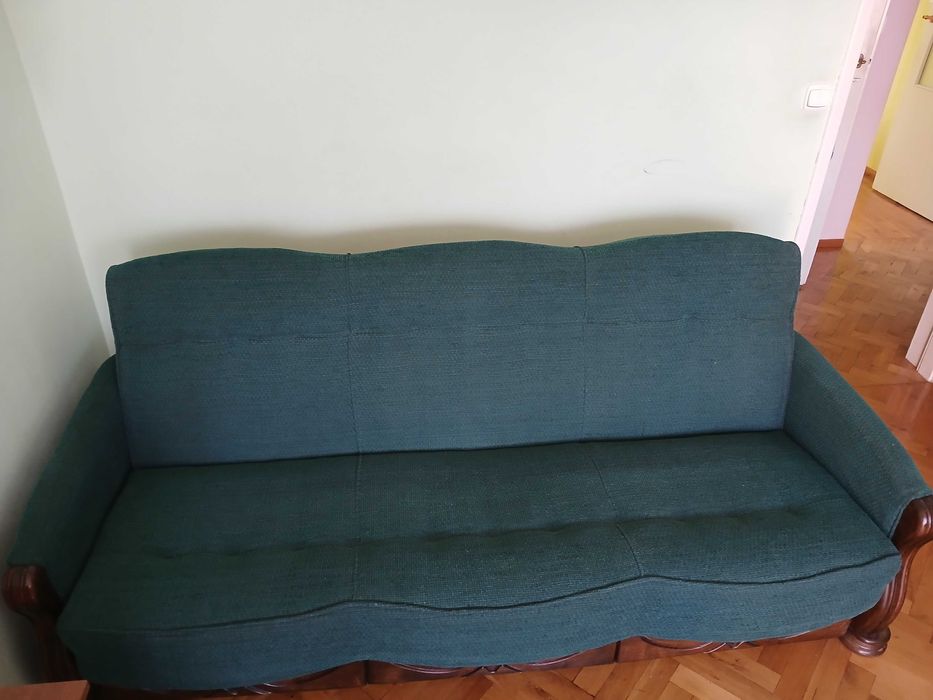 Wersalkę w dobrym stanie oddam za darmo