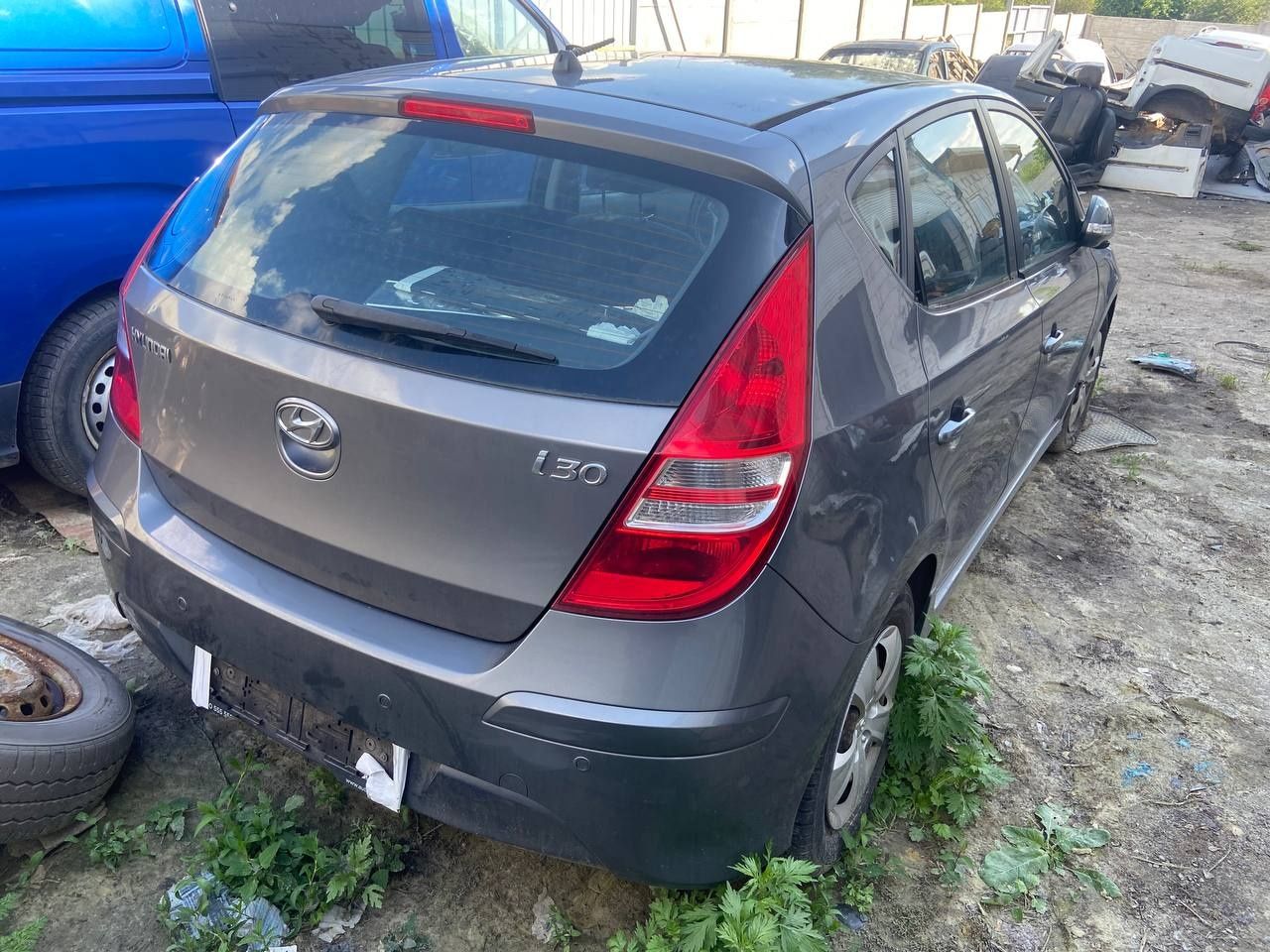 Розборка, шрот, оригінальні вживані запчастини на Hyundai i30