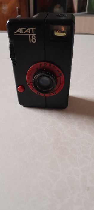 Плівковий фотоапарат АГАТ 18