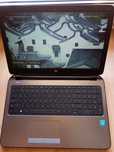 Laptop HP - 15"/WIN10 / ssd-240gb / ram-8gb / cpu-2x2,16ghz / bat-3h