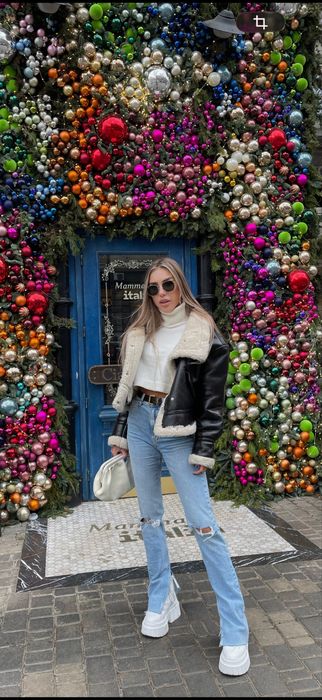 Джинсы  zara черные