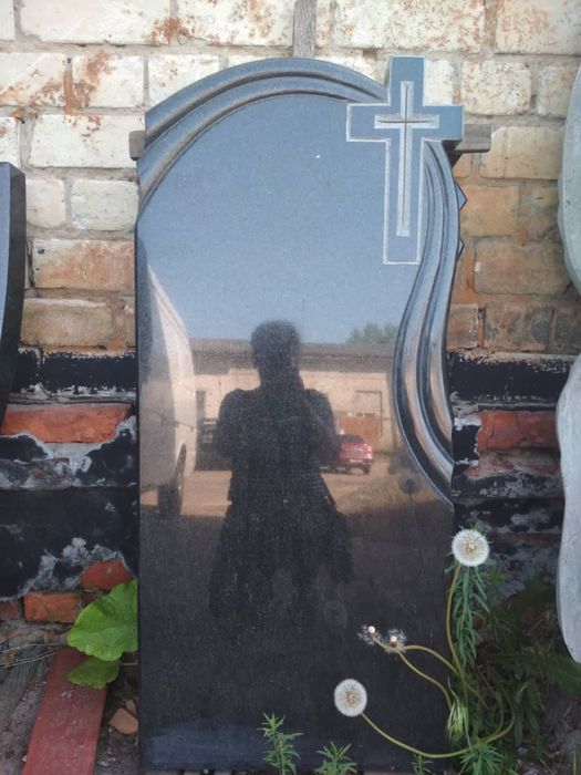 Памʼятники в м.  Чернігів та області.