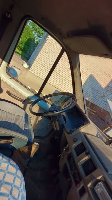 Продам Газель бортову