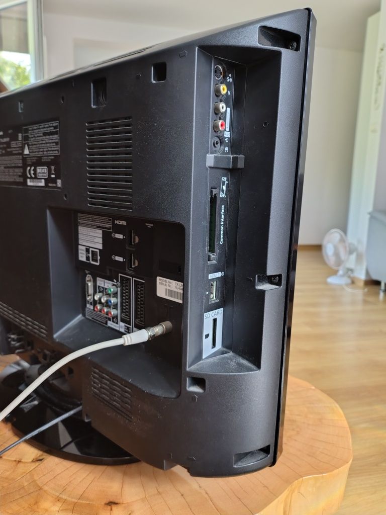 Telewizor Panasonic 30cali