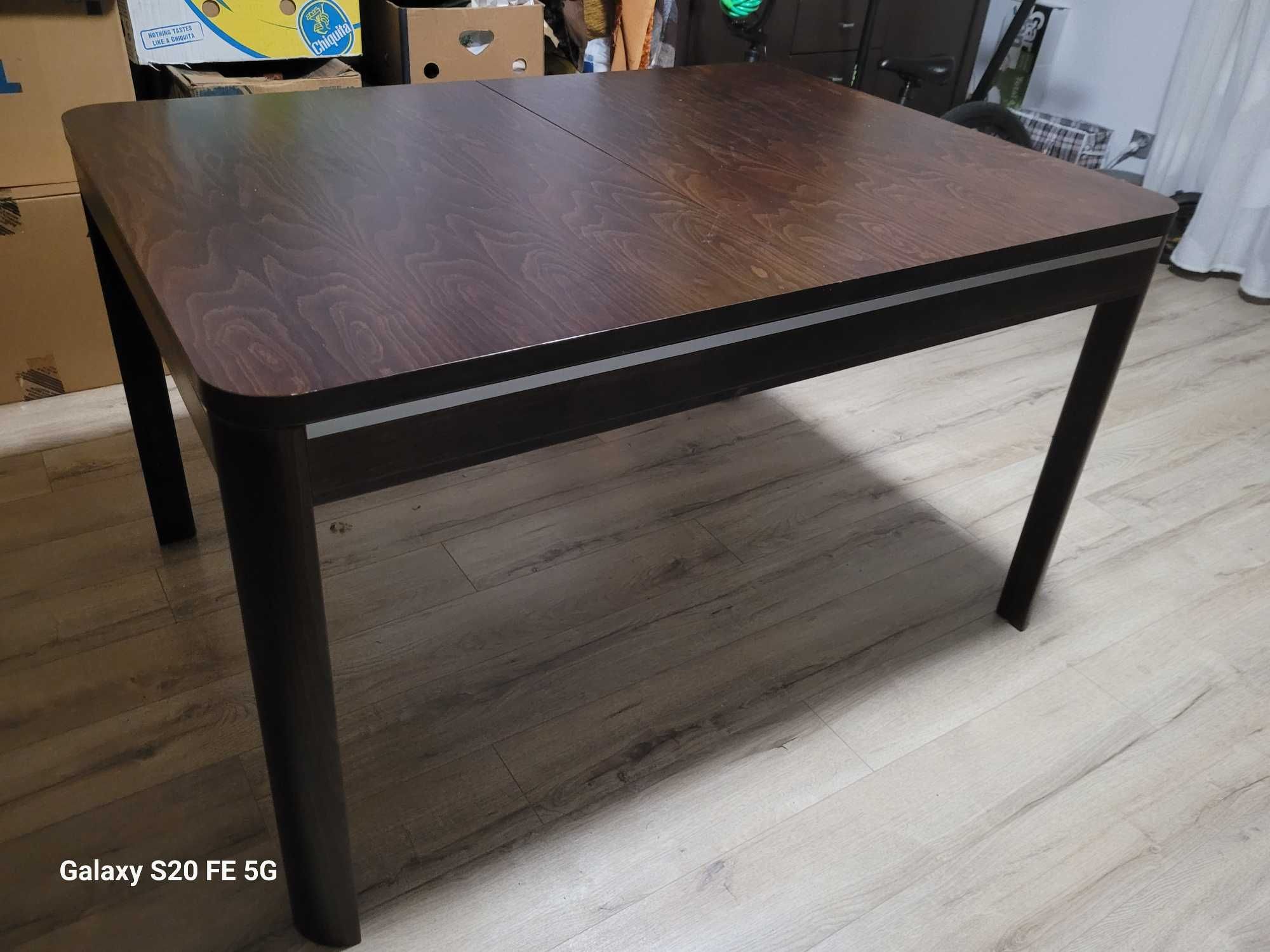 Sprzedam stół drewniany  130(180)cm x 95cm - super stan !