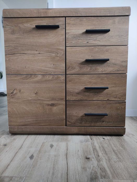 Sprzedam komplet szafę i komodę