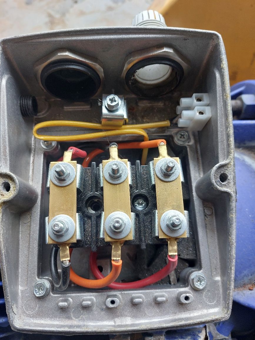 Silnki 15Kw 3 fazowy sprawny z pompą