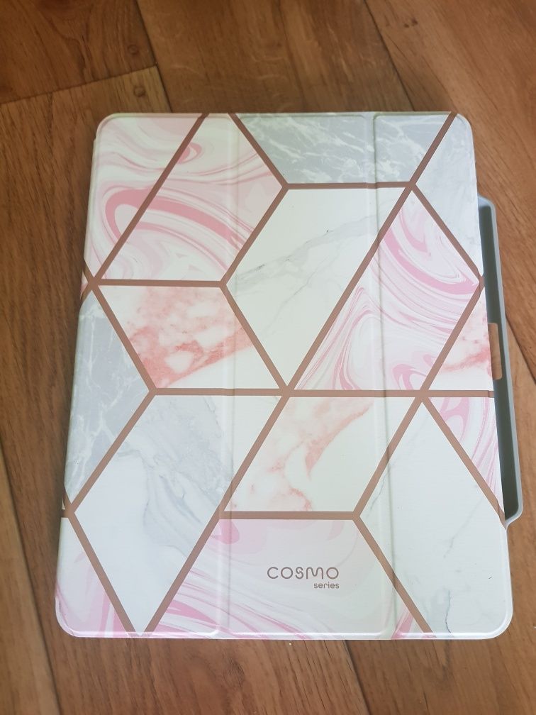 Etui na iPad Cosmo pen Marble