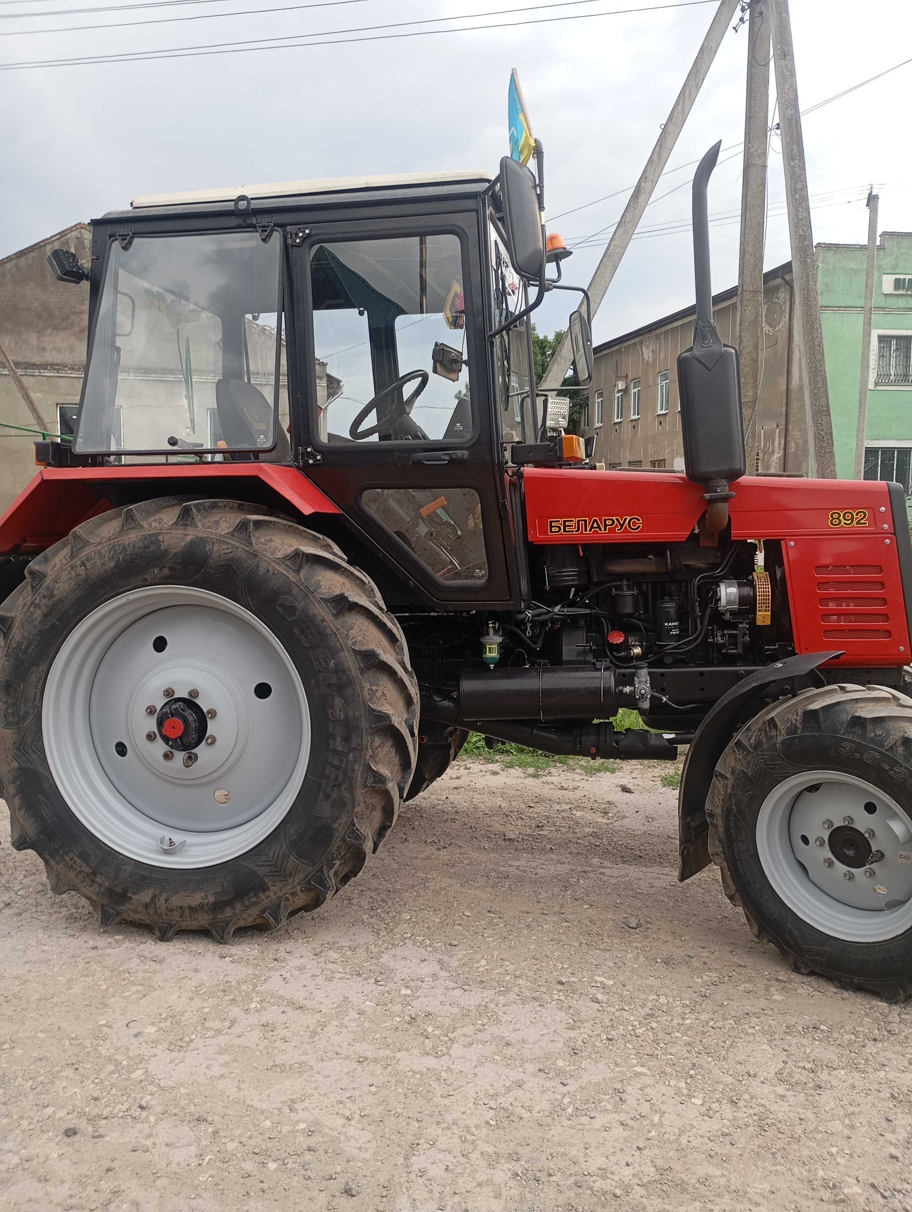 Трактор   МТЗ 892