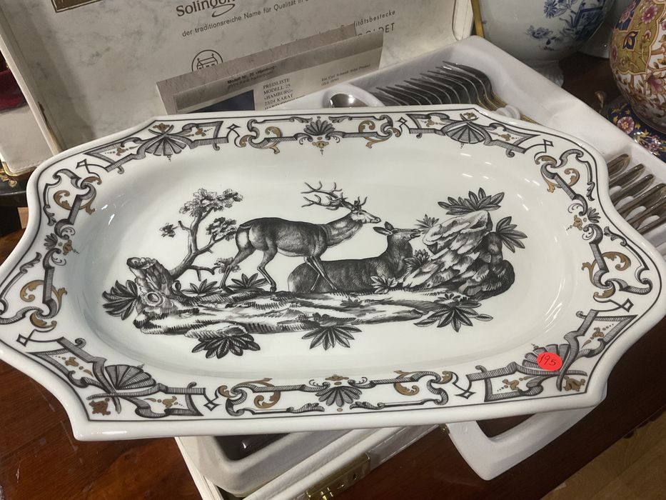 Travessa vista alegre motahedeh com 41x27 cm    Anúncios abaixo