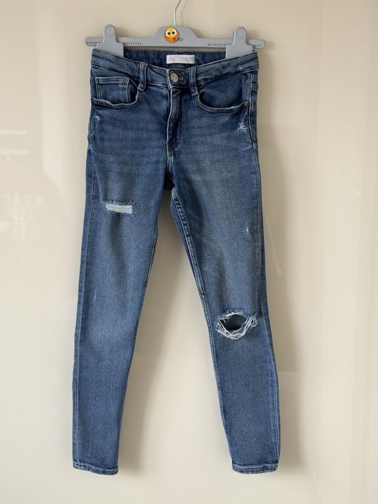 Spodnie jeansy Zara 152 stan bdb