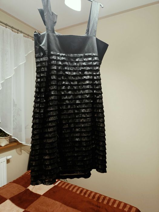 Czarno srebrna sukienka na sylwestra rozmiar 44