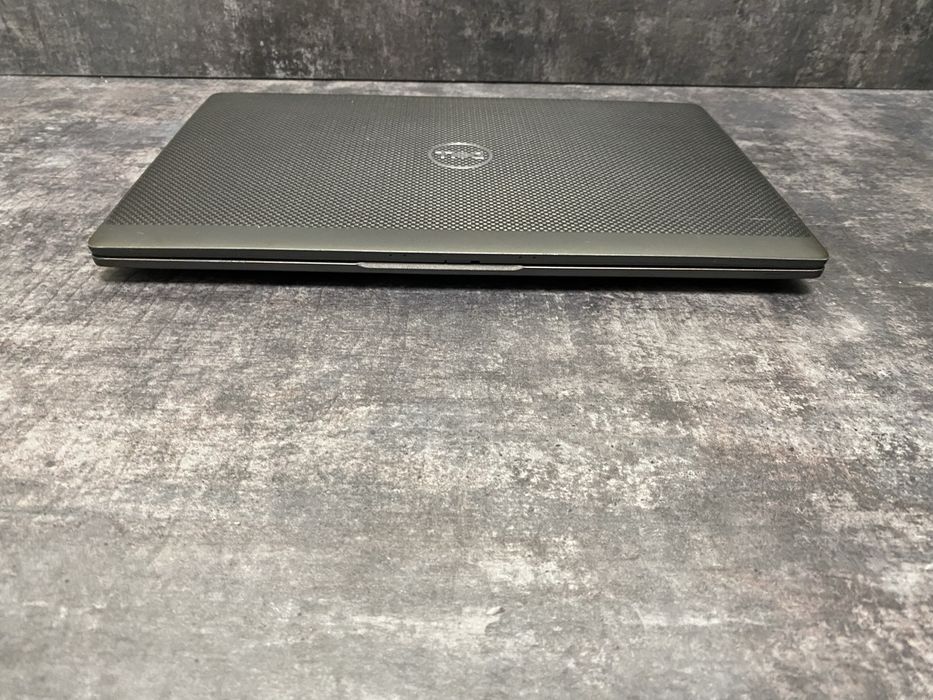 Ноутбук Dell Latitude 7430, i7-1270P 32Gb 256Gb FHD 14” IPS