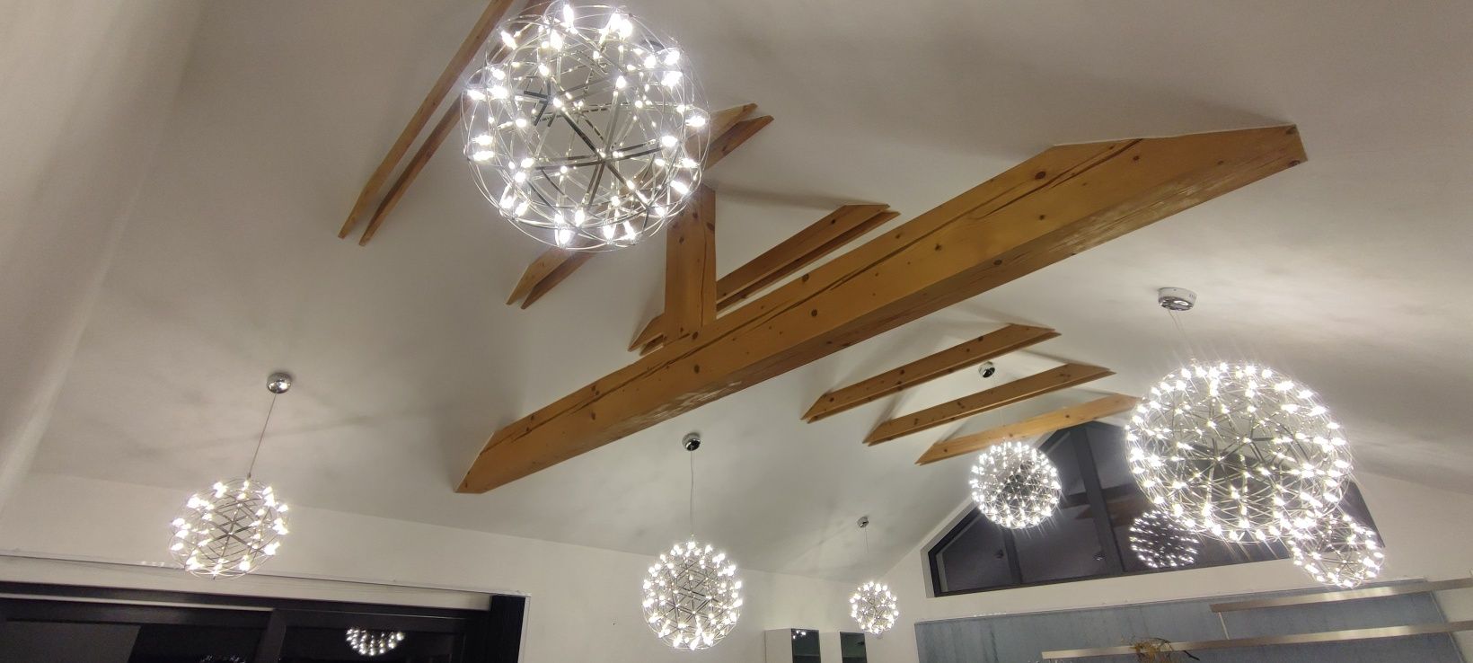 Lampy kule STELLAR