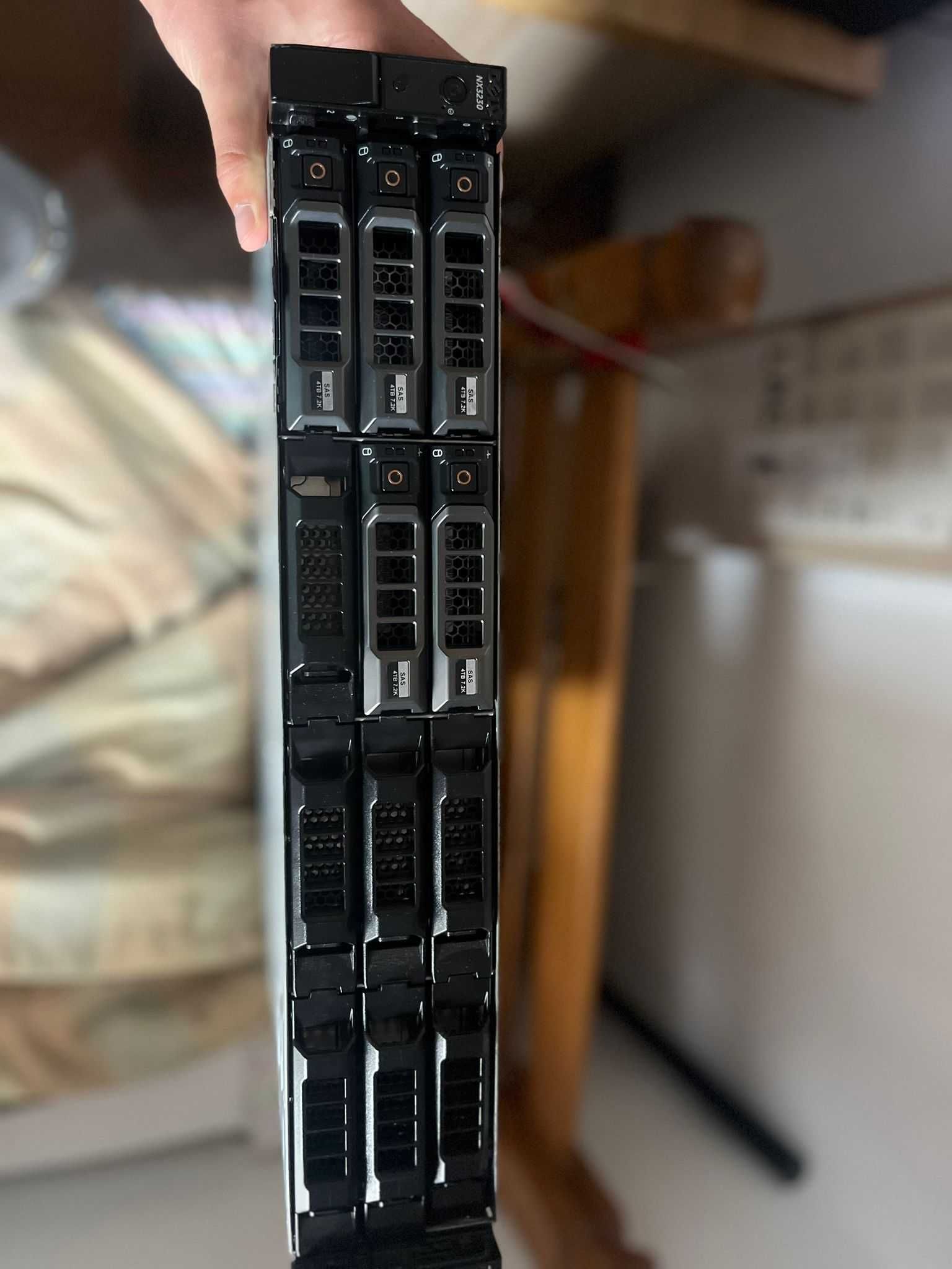 Dell Storage NX3230 NAS 64 GB RAM 20 TB