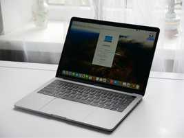 MacBook Pro 2018 | i5 2,3Ghz / 8gb / 256gb TouchBar | Як новий!