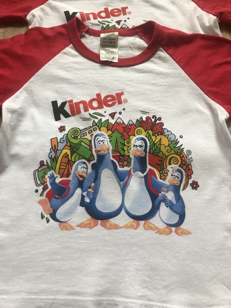 Продам две детские футболки kinder, в комплекте.