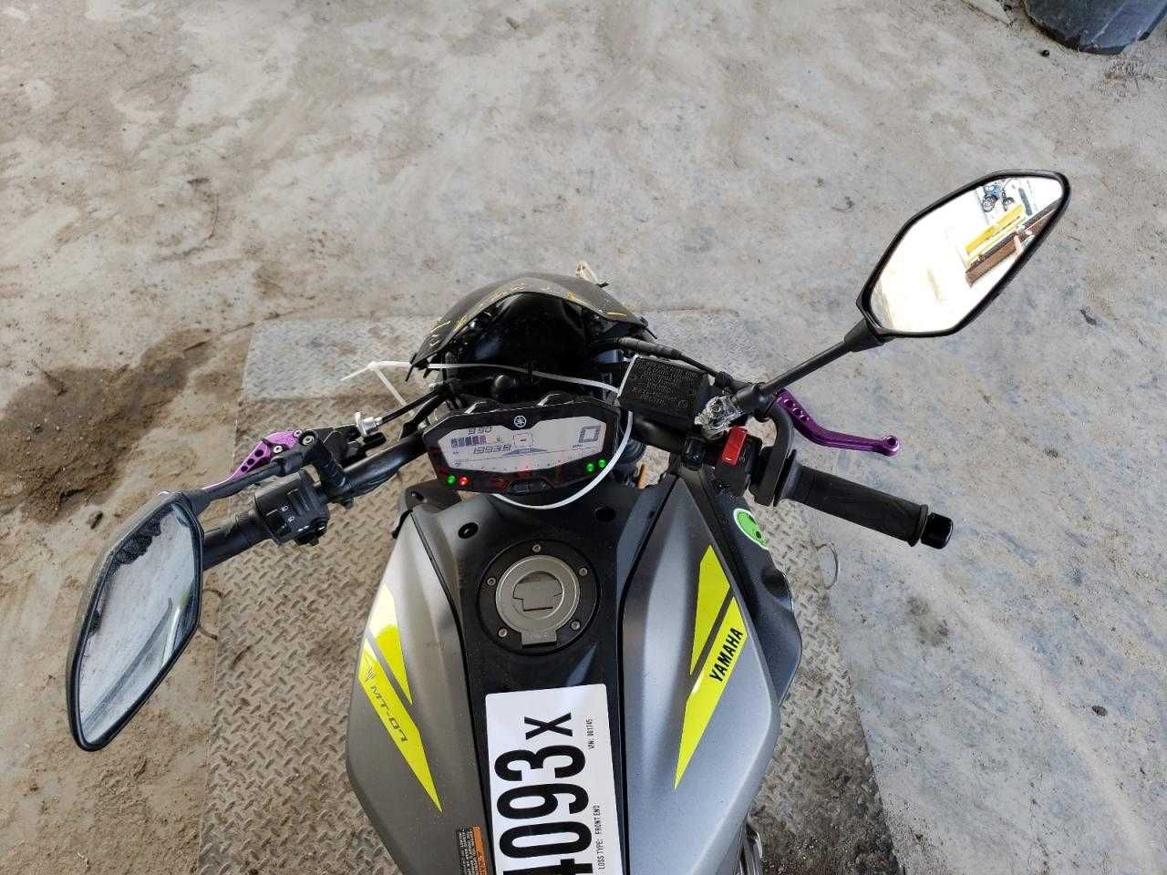 Yamaha MT07  2018